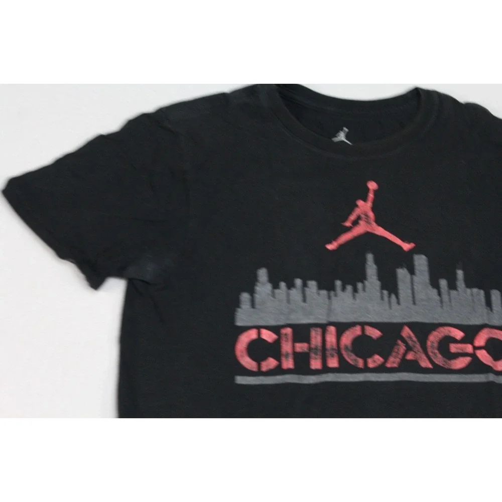 Jordan Men Black Shirt Chicago Jumpman Logo Short Sleeve Size Medium